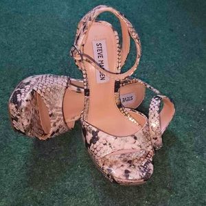 😍Steve Madden heels
